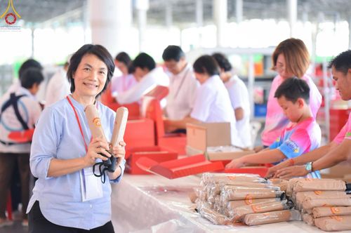 ภาพ No.212056:วันจันทร์ที่ 17 มีนาคม พ.ศ. 2568 บุญบรรจุกล่องไทยธรรม เพื่อถวายแด่พระสังฆาธิการ 40,000 กว่าวัดทั่วไทย ในวันคุ้มครองโลก 22 เมษายน พ.ศ. 2568 ณ บ้านแก้วเรือนทองคุณยายฯ วัดพระธรรมกาย