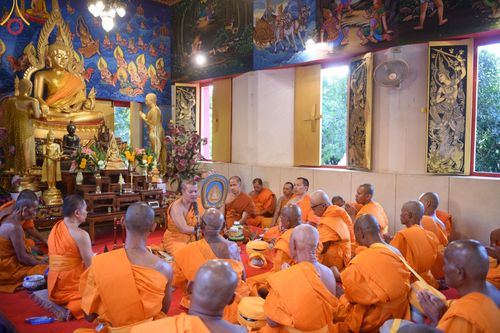 ภาพ No.184667:โครงการบรรพชาอุปสมบทหมู่ บูชาธรรมมหาปูชนียาจารย์ ณ วัดพระพุทธบาท ราชวรมหาวิหาร ต.ขุนโขลน อ.พระพุทธบาท จ.สระบุรี  วันที่ 8 ธันวาคม พ.ศ. 2567