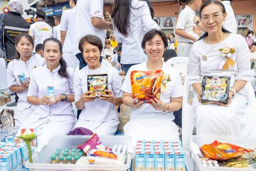 ภาพ No.237090:วันอาทิตย์ที่ 10 สิงหาคม พ.ศ. 2568 มหาสังฆทานครั้งยิ่งใหญ่ ตักบาตรพระ 10,000 รูป ถ.นิพัทธ์อุทิศ 3 ใจกลางนครหาดใหญ่ จ.สงขลา (ชุดที่ 2)