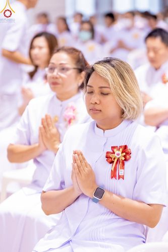 ภาพ No.160000:พิธีปฎิบัติธรรม , พิธีสักการะพระมงคลเทพมุนี (สด จนฺทสโร) พระผู้ปราบมาร ณ สภาธรรมกายสากล วัดพระธรรมกาย วันพฤหัสบดีที่ 10 ตุลาคม พ.ศ. 2567