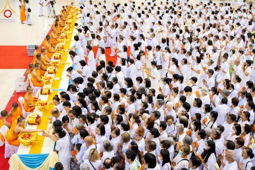ภาพ No.139789:พิธีมุทิตาพระมหาอุปสมบทอุทิศชีวิต วันอาทิตย์ต้นเดือนที่ 2 มิถุนายน พ.ศ. 2567 ณ ห้องแก้วสารพัดนึก 1 วัดพระธรรมกาย