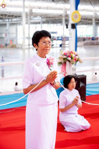 ภาพ No.233989:วันอาทิตย์ที่ 20 กรกฎาคม พ.ศ.2568 พิธีจุดเทียนใจ ไฟนิรันด์ อนันตชัย วัดพระธรรมกาย