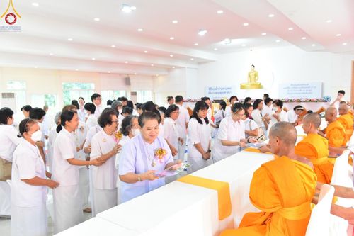 ภาพ No.149613:พิธีทอดผ้าป่ามหามงคล เพื่องานพระพุทธศาสนา , พิธีเจริญพระพุทธมนต์ และพิธีถวายสังฆทานแด่คณะสงฆ์ เนื่องในวันธรรมชัย 56 พรรษา น้อมบูชาธรรมหลวงพ่อธัมมชโย ณ ธรรมอุทยานบ้านแป้ง จ.สิงห์บุรี วันเสาร์ที่ 24 สิงหาคม พ.ศ. 2567