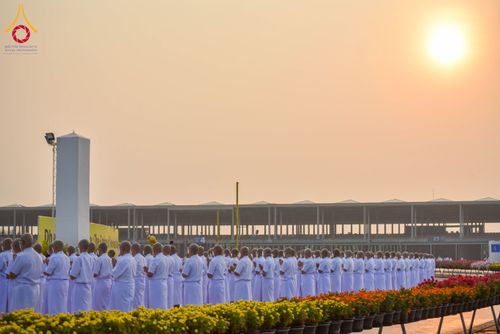 ภาพ No.63172:โครงการอุปสมบทหมู่ บูชาธรรมหลวงพ่อธัมมชโย พ.ศ.2567 ณ ลานธรรม พระมหาธรรมกายเจดีย์ วัดพระธรรมกาย วันที่ 13 เมษายน พ.ศ.2567