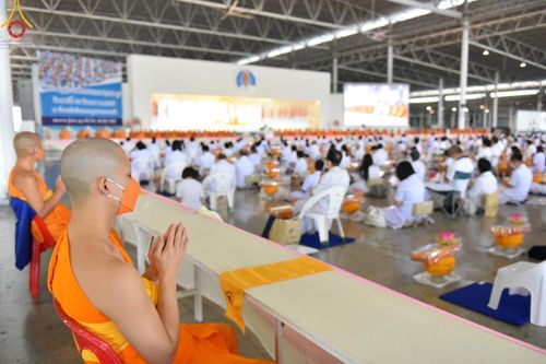 ภาพ No.131621:พิธีร่วมบุญบรรพชาสามเณร 5,000 รูป ณ บ้านแก้วเรือนทองคุณยาย สภาธรรมกายสากล วัดพระธรรมกาย วันเสาร์ที่ 23 มีนาคม พ.ศ. 2567