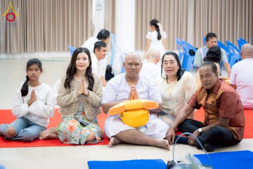 ภาพ No.278274:วันศุกร์ที่ 5 ธันวาคม พ.ศ. 2568 (วันพ่อแห่งชาติ) พิธีบรรพชาอุปสมบทหมู่ธรรมทายาท จำนวน 16 รูป โครงการบรรพชาอุปสมบทหมู่ รุ่นบูชาธรรมมหาปูชนียาจารย์ ประจำปี 2568  ณ ศูนย์ปฏิบัติธรรมและอบรมเยาวชนพระนครศรีอยุธยา จ.พระนครศรีอยุธยา