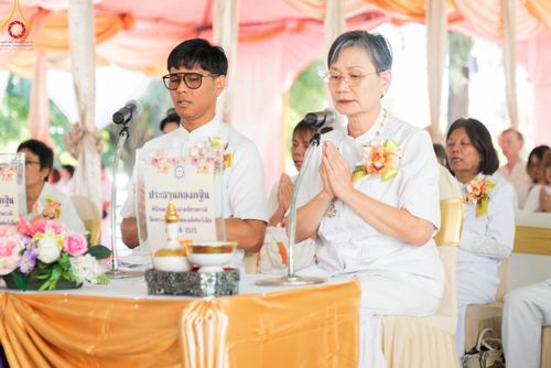 ภาพ No.100354:พิธีทอดกฐินบรมจักรพรรดิ ณ วัดพระธรรมกายแคลิฟอร์เนีย เมืองอาซูซ่า รัฐแคลิฟอร์เนีย ประเทศสหรัฐอเมริกา วันอาทิตย์ที่ 12 พฤศจิกายน พ.ศ. 2566
