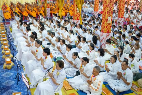 ภาพ No.203546:พิธีทอดผ้าป่าทำนุบำรุงศาสนสถาน ณ วัดตะเคียน ตำบลบางคูเวียง อำเภอบางกรวย จังหวัดนนทบุรี ในโครงการธรรมยาตรา กตัญญูบูชา มหาปูชนียาจารย์ พระมงคลเทพมุนี(สด จนฺทสโร) พระผู้ปราบมาร อนุสรณ์สถาน 7 แห่ง ปีที่ 13 วันที่ 29 มกราคม พ.ศ. 2568