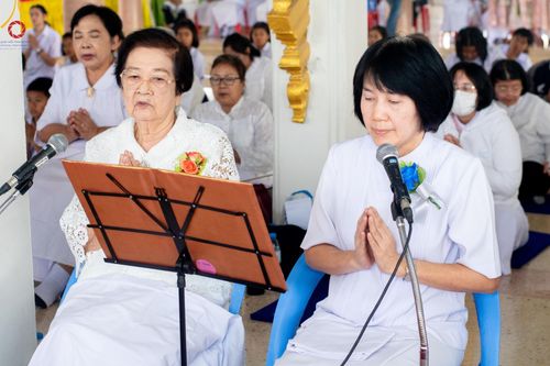 ภาพ No.200525:พิธีทอดผ้าป่าทำนุบำรุงศาสนสถาน ณ วัดรางกำหยาด ตำบลบางภาษี อำเภอบางเลน จังหวัดนครปฐม ในโครงการธรรมยาตรา กตัญญูบูชา มหาปูชนียาจารย์ พระมงคลเทพมุนี(สด จนฺทสโร) พระผู้ปราบมาร อนุสรณ์สถาน 7 แห่ง ปีที่ 13 วันที่ 22 มกราคม พ.ศ. 2568