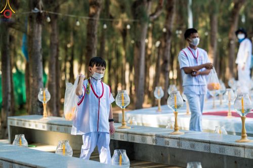 ภาพ No.107676:V.4 ทุ่มใจ การเตรียมงาน เก็บงาน การรับบุญของเจ้าหน้าที่หน่วยงานต่างๆ เพื่อโครงการธรรมยาตรา กตัญญูบูชามหาปูชนียาจารย์ พระมงคลเทพมุนี (สด จนฺทสโร) พระผู้ปราบมาร อนุสรณ์สถาน 7 แห่ง ปีที่ 12 ระหว่างวันที่ 2 - 31 มกราคม พ.ศ.2567