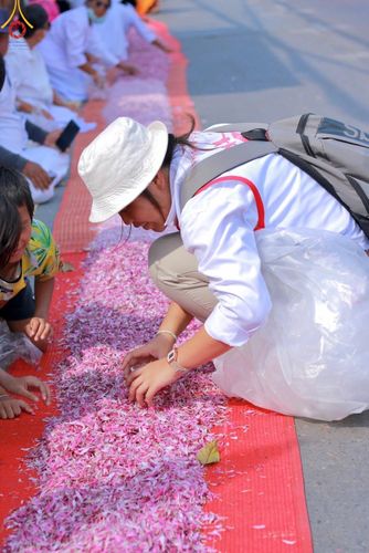 ภาพ No.121377:V.21 ลุยต่อ การเตรียมงาน เก็บงาน การรับบุญของเจ้าหน้าที่หน่วยงานต่างๆ เพื่อโครงการธรรมยาตรา กตัญญูบูชามหาปูชนียาจารย์ พระมงคลเทพมุนี (สด จนฺทสโร) พระผู้ปราบมาร อนุสรณ์สถาน 7 แห่ง ปีที่ 12 ระหว่างวันที่ 2 - 31 มกราคม พ.ศ.2567