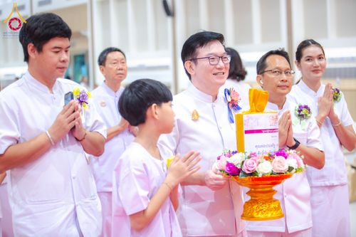 ภาพ No.165506:พิธีทอดกฐิน แสงสว่างแห่งดวงปัญญา ณ ศูนย์พุทธศาสตร์ศึกษา DCI อ.บางบาล พระนครศรีอยุธยา วันเสาร์ ที่ 20 ตุลาคม พ.ศ. 2567