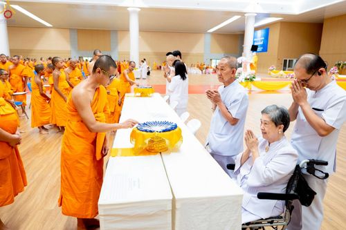 ภาพ No.249627:วันที่ 1 ตุลาคม พ.ศ. 2568 การสอบธรรมสนามหลวง นักธรรมชั้นตรี อำเภอคลองหลวง จังหวัดปทุมธานี ณ ห้องแก้วสารพัดนึก 2 วัดพระธรรมกาย