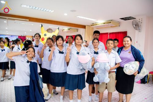 ภาพ No.184393:กิจกรรมวันรวมพลังเด็กดี V-Star ผู้นำฟื้นฟูศีลธรรมโลก ในวันที่ 11 ธันวาคม พ.ศ. 2567 ณ วิทยาลัยเทคโนโลยีบริหารธุรกิจ จังหวัดชัยภูมิ