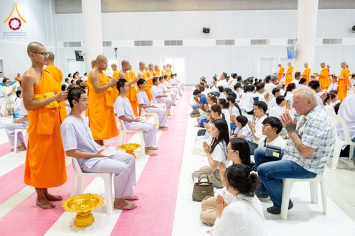 ภาพ No.213570:วันเสาร์ที่ 29 มีนาคม พ.ศ. 2568 พิธีปลงผม โครงการสามเณรยุวธรรมทายาท รุ่นที่ 33 โครงการสามเณรมัชฌิมธรรมทายาท รุ่นที่ 29 ณ ห้องปฏิบัติธรรมวิหารคด คอร์ 13 วัดพระธรรมกาย