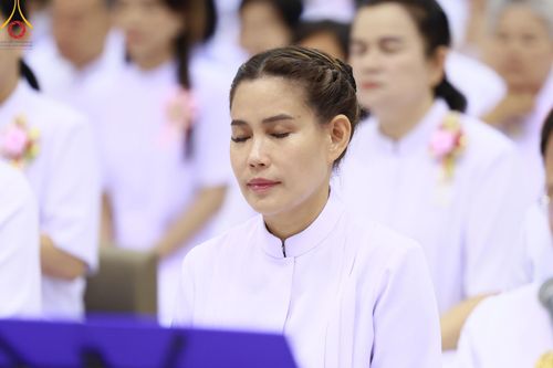 ภาพ No.154303:พิธีบูชาครูผู้ค้นพบวิชชาธรรมกาย ณ สภาธรรมกายสากล วัดพระธรรมกาย วันอังคารที่ 17 กันยายน พ.ศ. 2567