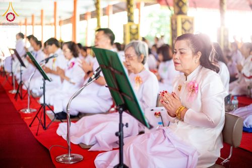 ภาพ No.205051:พิธีทอดผ้าป่าทำนุบำรุงศาสนสถาน ณ วัดบ่อทอง ตำบลคูขวาง อำเภอลาดหลุมแก้ว จังหวัดปทุมธานี ในโครงการธรรมยาตรา กตัญญูบูชา มหาปูชนียาจารย์ พระมงคลเทพมุนี(สด จนฺทสโร) พระผู้ปราบมาร อนุสรณ์สถาน 7 แห่ง ปีที่ 13 วันที่ 30 มกราคม พ.ศ. 2568 