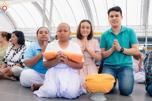 ภาพ No.133474:พิธีขอขมารับผ้าไตร, พิธีบรรพชาสามเณร, สามเณรออกบิณฑบาต ในโครงการบรรพชาสามเณร ฟื้นฟูพระพุทธศาสนาทั่วไทย  ณ ศูนย์ปฏิบัติธรรม และอบรมเยาวชนเมืองยะลา วันที่ 3 เมษายน พ.ศ. 2567