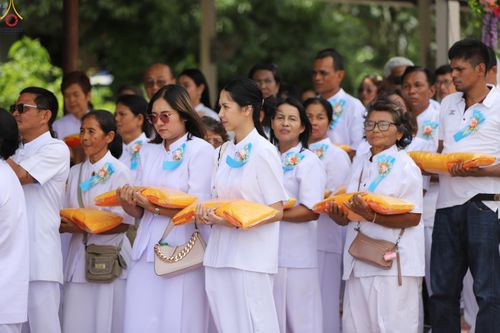 ภาพ No.281841:วันที่ 28 ตุลาคม พ.ศ 2568 พิธีทอดกฐินสามัคคีทั่วไทย 30,000 วัด  โดยคณะศิษยานุศิษย์ บูชาธรรม 81 ปี  หลวงพ่อธัมมชโย ณ ศูนย์ปฏิบัติธรรมพัทลุง