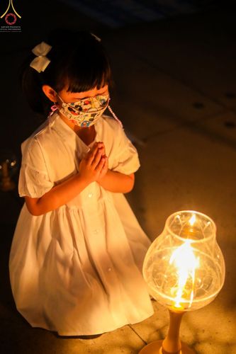 ภาพ No.75337:พิธีจุดประทีปถวายเป็นพุทธบูชา และบูชาธรรมมหาปูชนียาจารย์ ในโครงการธรรมยาตรากตัญญูบูชา มหาปูชนียาจารย์ พระมงคลเทพมุนี(สด จนฺทสโร) พระผู้ปราบมาร ปีที่ 11 ณ อนุสรณ์สถานลำดับที่ 7 สถานที่ขยายวิชชาธรรมกาย วัดพระธรรมกาย จ.ปทุมธานี วันที่ 31 มกราคม พ.ศ. 2566