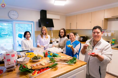 ภาพ No.85570:พิธีทอดผ้าป่าฉลองวัดพระธรรมกายเอกเกอร์ซุน  ในโอกาสสถาปนาครบรอบ 7 ปี  วันอาทิตย์ที่ 30 กรกฎาคม พ.ศ.2566 ณ วัดพระธรรมกายเอกเกอร์ซุน ประเทศนอร์เวย์