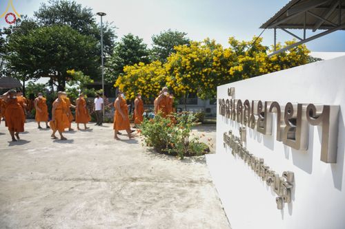 ภาพ No.65102:พิธีถวายสังฆทานแด่ คณะสงฆ์ 150 วัด จังหวัดสระบุรี ณ ศูนย์ปฎิบัติธรรมสระบุรี ต.นายาว อ.พระพุทธบาท จ.สระบุรี  วันอังคาร ที่ 1 พฤศจิกายน พ.ศ.2565