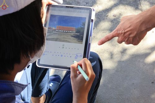 ภาพ No.65945:เจ้าหน้าที่สำนักศรัทธาภิบาล เตรียมงานอุปสมบท ที่วัดป่าโมกวรวิหาร จ.อ่างทอง วันที่ 6 ธันวาคม พ.ศ.2565