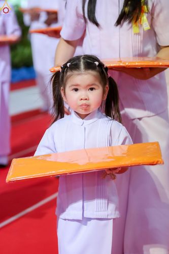 ภาพ No.345598:วันพฤหัสบดีที่ 27 สิงหาคม พ.ศ.2569 พิธีทอดผ้าป่าเพื่อถวายอุปกรณ์สื่อโสตทัศน์ อาคาร 82 ปี หลวงพ่อธัมมชโย พิธีทอดผ้าป่าสมทบกฐินวัดพระธรรมกาย และสมทบกฐิน 30,000 กว่าวัดทั่วไทย ครั้งที่ 1 ประจำปี พุทธศักราช 2569 ณ วัดพระธรรมกาย ปทุมธานี