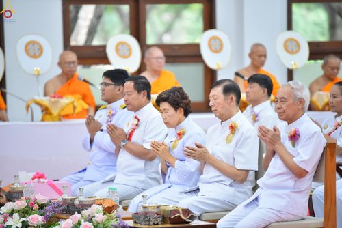 ภาพ No.342957:วันอาทิตย์ที่ 9 สิงหาคม พ.ศ.2569 พิธีมอบพัด ตั้งฐานานุกรม พระราชภาวนาวชิรวิเทศ วิ. ณ ห้องอาคารปลูกศรัทธา 2 วัดพระธรรมกาย