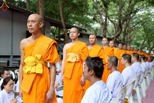 ภาพ No.216727:วันอาทิตย์ที่ 6 เมษายน พ.ศ. 2568 พิธีตัดปอยผม และปลงผมนาคธรรมทายาท โครงการบวชบูชาธรรม81ปี หลวงพ่อธัมมชโย โครงการ 1 และ 2 โครงการนานาชาติ AEC&WAB รุ่น CEO (ผู้บริหาร) รุ่นที่4 ณ หมู่บ้านบรรลุธรรม วัดพระธรรมกาย