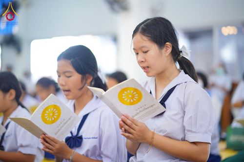 ภาพ No.204674:พิธีทอดผ้าป่าทำนุบำรุงศาสนสถาน ณ วัดเกิดการอุดม ตำบลคลองสาม อำเภอคลองหลวง จังหวัดปทุมธานี ในโครงการธรรมยาตรา กตัญญูบูชา มหาปูชนียาจารย์ พระมงคลเทพมุนี(สด จนฺทสโร) พระผู้ปราบมาร อนุสรณ์สถาน 7 แห่ง ปีที่ 13 วันที่ 30 มกราคม พ.ศ. 2568