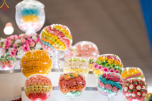 ภาพ No.123059:พิธีตักบาตร และพิธีบูชาข้าวพระ ในวันอาทิตย์ต้นเดือนที่ 4 กุมภาพันธ์ พ.ศ. 2567 ณ วัดพระธรรมกาย จ.ปทุมธานี