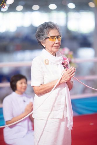 ภาพ No.233998:วันอาทิตย์ที่ 20 กรกฎาคม พ.ศ.2568 พิธีจุดเทียนใจ ไฟนิรันด์ อนันตชัย วัดพระธรรมกาย