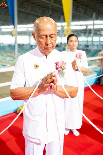 ภาพ No.235611:วันอาทิตย์ที่ 27 กรกฎาคม พ.ศ. 2568 พิธีจุดเทียนใจ ไฟนิรันด์ อนันตชัย ณ วัดพระธรรมกาย จ.ปทุมธานี