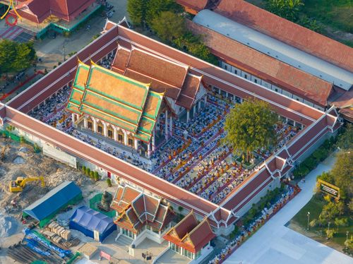 ภาพ No.110430:พิธีต้อนรับพระธรรมยาตรา ในโครงการธรรมยาตรากตัญญูบูชา มหาปูชนียาจารย์ พระมงคลเทพมุนี(สด จนฺทสโร) พระผู้ปราบมาร อนุสรณ์สถาน 7 แห่ง ปีที่ 12 วันที่ 11 มกราคม พ.ศ. 2567 ณ อนุสรณ์สถานลำดับที่ 3 สถานที่เกิดใหม่ในเพศสมณะ วัดสองพี่น้อง จ.สุพรรณบุรี