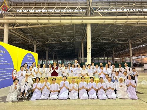 ภาพ No.191443:V.49 สารพัดV สารพัดดี ที่ธรรมยาตรา ในโครงการธรรมยาตรา กตัญญูบูชา มหาปูชนียาจารย์ พระมงคลเทพมุนี(สด จนฺทสโร) พระผู้ปราบมาร อนุสรณ์สถาน 7 แห่ง ปีที่ 13 ระหว่างวันที่ 2-31 มกราคม พ.ศ. 2568