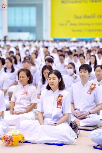ภาพ No.243644:วันอาทิตย์ที่ 7 กันยายน พ.ศ. 2568 พิธีบูชาครูผู้ค้นพบวิชชาธรรมกาย , พิธีบูชาข้าวพระ ณ สภาธรรมกายสากล วัดพระธรรมกาย