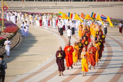 ภาพ No.209680:วันอาทิตย์ที่ 2 มีนาคม พ.ศ. 2568 พิธีภาคบ่าย สัมมนาพิเศษ, ปฏิบัติธรรม พิธีรับมอบพระบรมสารีริกธาตุ ณ สภาธรรมกายสากล วัดพระธรรมกาย