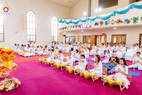 ภาพ No.274300:วันอาทิตย์ที่ 26 ตุลาคม พ.ศ. 2568  พิธีทอดกฐินธรรมชัย สร้างทุกสิ่ง ณ วัดพระธรรมกายออเรกอน ประเทศสหรัฐอเมริกา