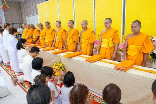 ภาพ No.148626:พิธีบุพเปตพลี, พิธีทอดผ้าป่า, พิธีไถ่ชีวิตโค 80 ตัว ให้ชีวิตสัตว์เป็นทาน ณ ศูนย์ปฎิบัติธรรมภาคใต้ อ.บางกล่ำ จ.สงขลา วันเสาร์ที่ 10 สิงหาคม พ.ศ. 2567