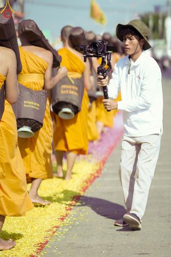 ภาพ No.198762:V.50 สารพัดV สารพัดดี ที่ธรรมยาตรา ในโครงการธรรมยาตรา กตัญญูบูชา มหาปูชนียาจารย์ พระมงคลเทพมุนี(สด จนฺทสโร) พระผู้ปราบมาร อนุสรณ์สถาน 7 แห่ง ปีที่ 13 ระหว่างวันที่ 2-31 มกราคม พ.ศ. 2568