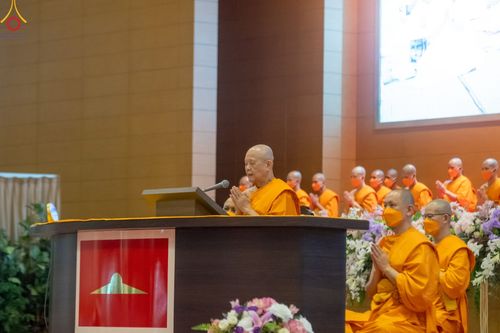 ภาพ No.88990:พิธีทอดผ้าป่าสมทบกฐินครั้งที่ 2 วันศุกร์ที่ 29 กันยายน พ.ศ. 2566 วันเพ็ญขึ้น 15 ค่ำ เดือน 10 ณ ห้องแก้วสารพัดนึก 1 วัดพระธรรมกาย
