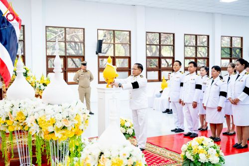 ภาพ No.276055:วันที่ 5 ธันวาคม พ.ศ. 2568 พสกนิกรอำเภอคลองหลวง พร้อมใจบำเพ็ญกุศลอุทิศถวาย “ในหลวงรัชกาลที่ 9” น้อมรำลึกในพระมหากรุณาธิคุณ เนื่องในวันคล้ายวันพระบรมราชสมภพ วันชาติ และวันพ่อแห่งชาติ ณ อาคารปลูกศรัทธา 2 วัดพระธรรมกาย อำเภอคลองหลวง จังหวัดปทุมธานี