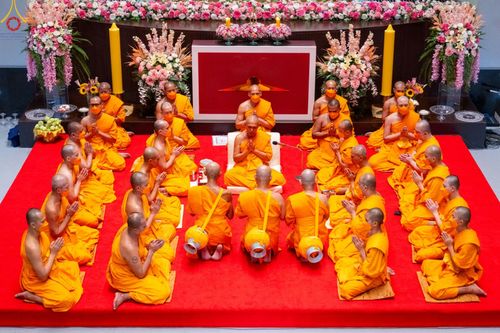 ภาพ No.84249:พิธีขอบรรพชา , พิธีขอสรณคมน์และศีล ,  พิธีรับบาตร , พิธีอุปสมบท ในโครงการบรรพชาอุปสมบทหมู่ธรรมทายาทรุ่นเข้าพรรษา และโครงการบรรพชาสามเณรโรงเรียนนานาชาติ รุ่นที่ 12 ณ โบสถ์พระไตรปิฎก วัดพระธรรมกาย วันที่ 22 กรกฎาคม พ.ศ. 2566