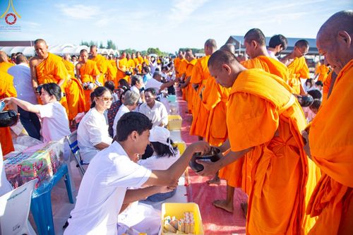 ภาพ No.211956:วันจันทร์ที่ 17 มีนาคม พ.ศ. 2568 พิธีตักบาตรพระกว่า 300 รูป ฉลองพิธีประดิษฐานพระบรมสารีริกธาตุ ณ ปทุมเจดีย์ เจดีย์พระพุทธเจ้า 5 พระองค์ ศูนย์อบรมเยาวชนปัตตานี บ้านโคกดีปลี ตำบลตุยง อำเภอหนองจิก จังหวัดปัตตานี