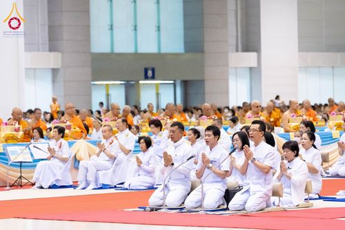 ภาพ No.185292:พิธีถวายมหาสังฆทาน 1,000 วัด ในวาระอายุวัฒนมงคล 84 ปี หลวงพ่อทัตตชีโว วันอาทิตย์ที่ 22 ธันวาคม พ.ศ. 2567 ณ สภาธรรมกายสากล วัดพระธรรมกาย