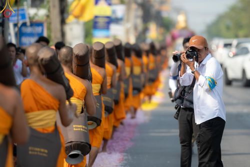 ภาพ No.121811:V.22 ต่อไป การเตรียมงาน เก็บงาน การรับบุญของเจ้าหน้าที่หน่วยงานต่างๆ เพื่อโครงการธรรมยาตรา กตัญญูบูชา มหาปูชนียาจารย์ พระมงคลเทพมุนี (สด จนฺทสโร) พระผู้ปราบมาร อนุสรณ์สถาน 7 แห่ง ปีที่ 12 ระหว่างวันที่ 2 - 31 มกราคม พ.ศ.2567