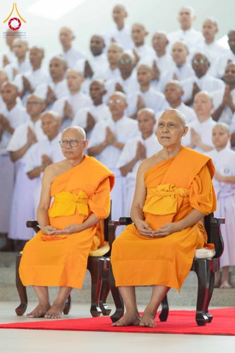 ภาพ No.341784:วันเสาร์ที่ 25 กรกฎาคม พ.ศ. 2569 พิธีบรรพชาอุปสมบท โครงการบรรพชาอุปสมบทหมู่ รุ่นเข้าพรรษา ปี 2569 โครงการบวชพระนานาชาติ AEC และ WAB รุ่นที่  10 ณ วัดพระธรรมกาย จ.ปทุมธานี