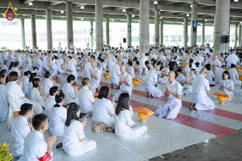 ภาพ No.144126:พิธีบรรพชาอุปสมบทหมู่ พระธรรมทายาทนานาชาติ(ภาษาจีน) รุ่น 19 ณ วัดพระธรรมกาย จ.ปทุมธานี วันเสาร์ที่ 13 กรกฎาคม พ.ศ. 2567