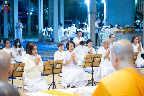 ภาพ No.288828:วันที่ 6 มกราคม พ.ศ. 2569 พิธีถวายภัตตาหารเป็นสังฆทาน แด่พระธรรมยาตรา ในโครงการธรรมยาตรา กตัญญูบูชา มหาปูชนียาจารย์ พระมงคลเทพมุนี(สด จนฺทสโร) พระผู้ปราบมาร อนุสรณ์สถาน 7 แห่ง ปีที่ 14 ณ อนุสรณ์สถานมหาวิหารพระมงคลเทพมุนี (โลตัสแลนด์) อ.สองพี่น้อง จ.สุพรร